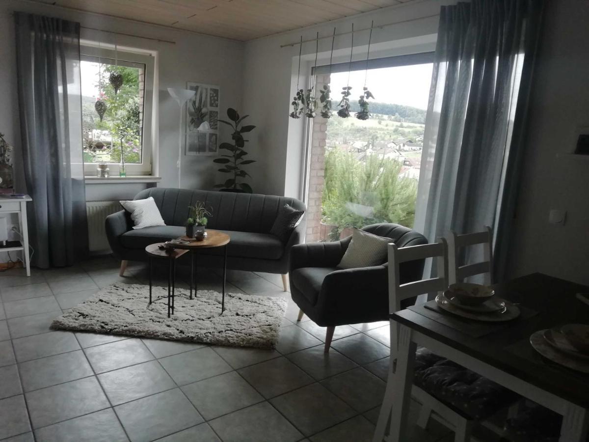 Апартаменты Haus Sonnenblick Momlingen Экстерьер фото